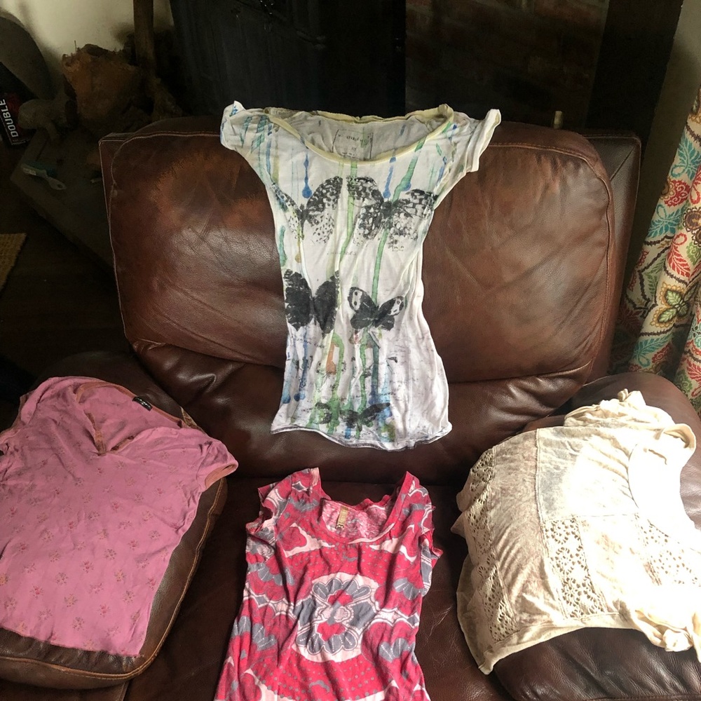 3 free people t shirts, 1 fang tshirt. FP - all XS, Fang - S